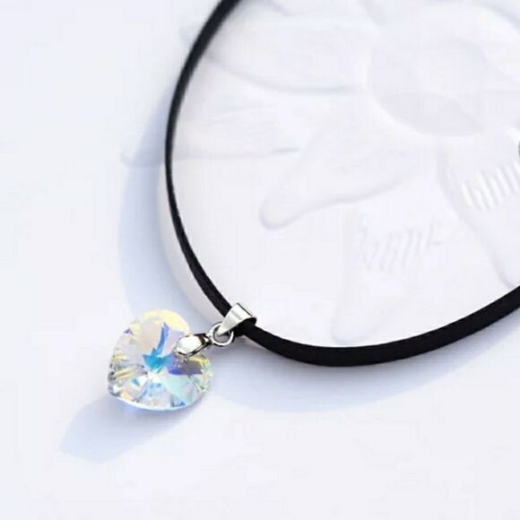 Austrian Crystal Choker   - Picture 2 of 3